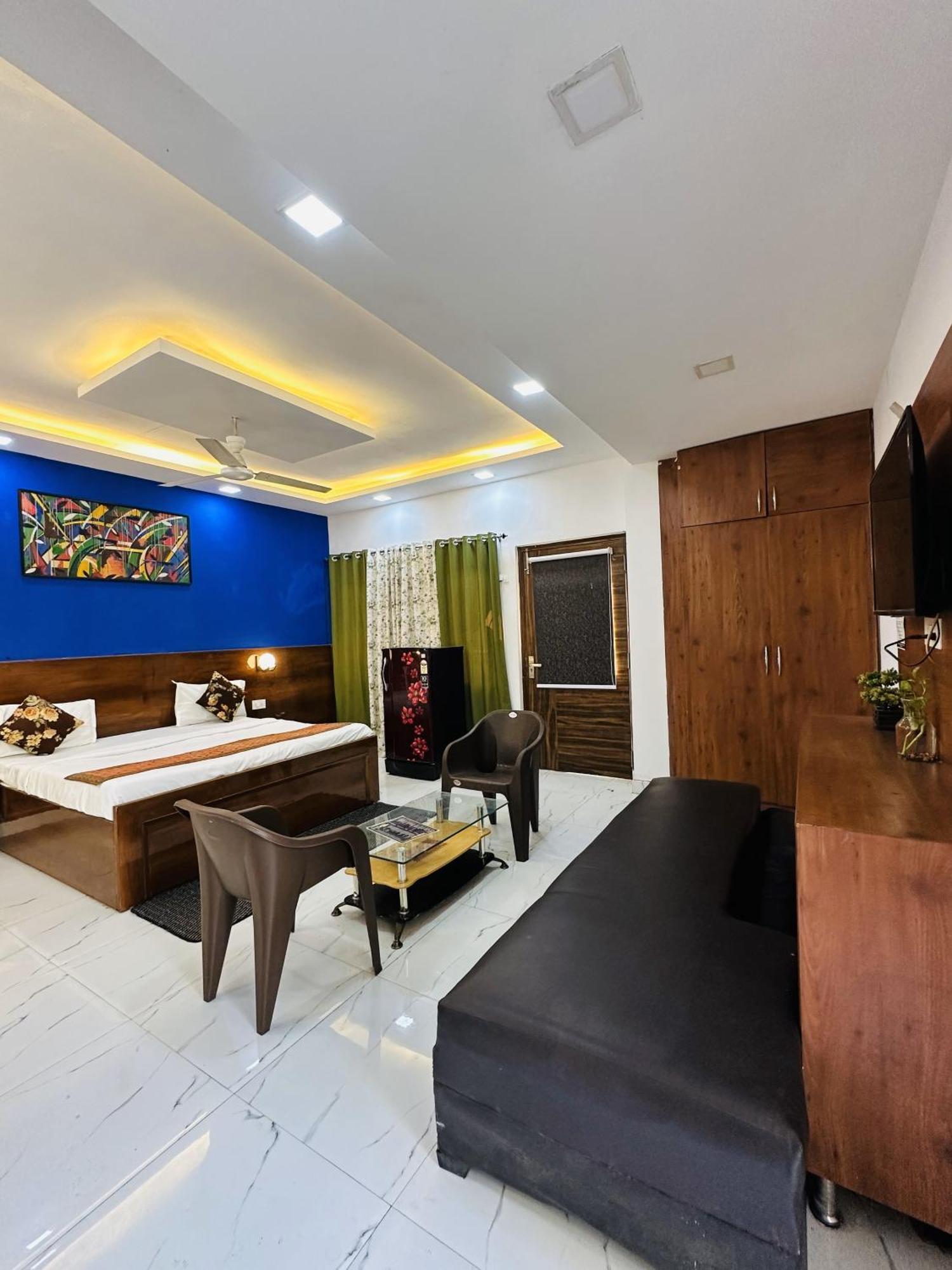 Golden Bed And Breakfast- High Quality Rooms In South Ex-1 D Block New Delhi Extérieur photo