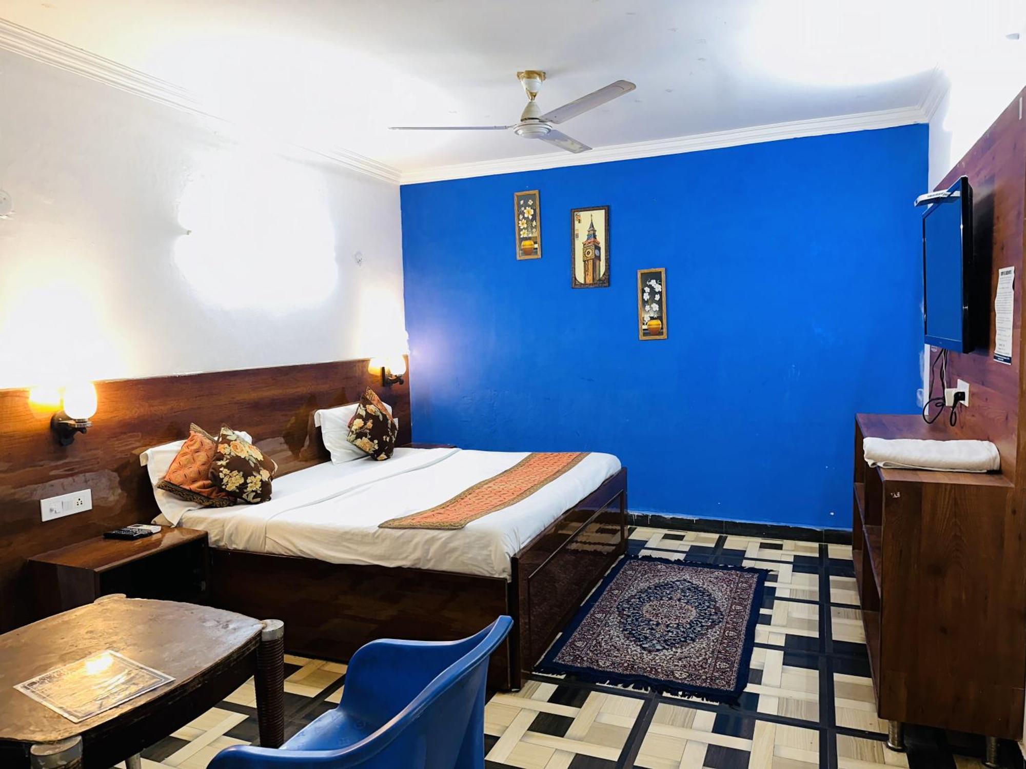 Golden Bed And Breakfast- High Quality Rooms In South Ex-1 D Block New Delhi Extérieur photo